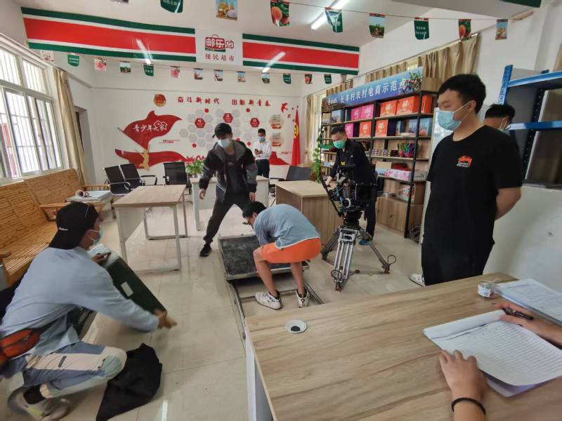 追星女孩心理学分析报告：平顺县广告片拍摄公司揭秘饭圈应援式传播逻辑